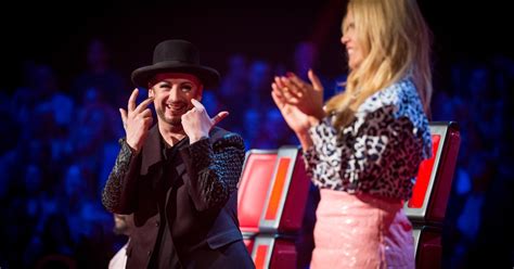 15 Things We Noticed During The Voice 2016 S Fifth Blind Auditions Metro News