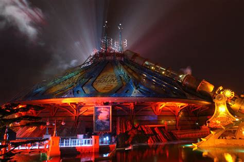 The Launch Of Space Mountain Mission 2 In Disneyland Paris Disney
