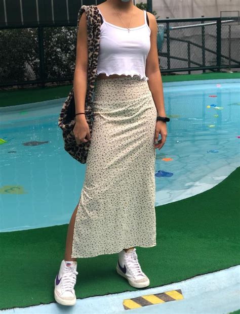 Hklittledaisy On Ig In 2023 Long Pencil Skirt Outfits Skirt Outfits Aesthetic Floral Maxi