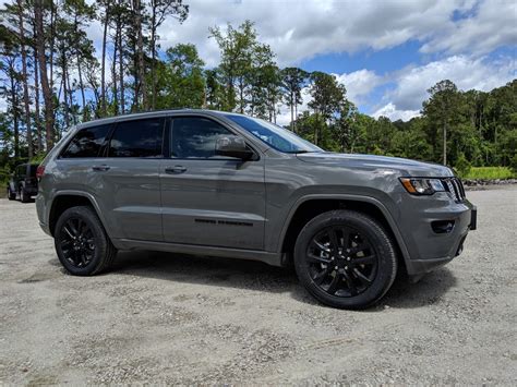 New 2020 Jeep Grand Cherokee Altitude 4d Sport Utility In Beaufort