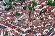 Luftaufnahme Freiburg im Breisgau - Altstadtbereich und ...