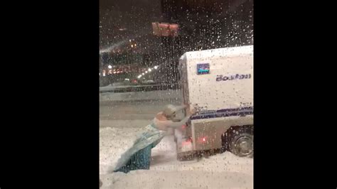 Here Is Video Footage Of A Guy Dressed As Elsa Freeing A Police Van