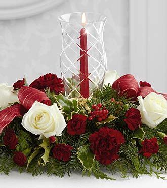 This beautiful new trend from designlovefest uses flowers to decorate your christmas tree instead of lights or baubles, and the results are positively stunning — and surprisingly festive. The FTD® Holiday Wishes™ Centerpiece | Holiday flower ...