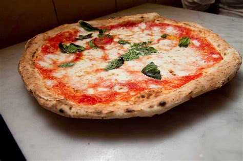 Conosci La Curiosa Storia Della Pizza Margherita Nasceva Quasi 130