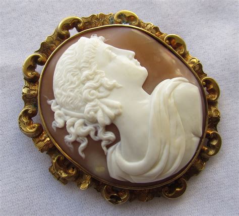 Antique Victorian Carved Shell Cameo Brooch Hera From Waterside Dream