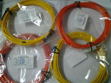 Perbedaan Kabel Fiber Optik Dengan Kabel Lainnya Tips Membedakan My