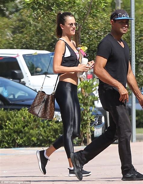 Alessandra Ambrosio Flaunts Tummy As She Hits The Gym Daily Mail Online