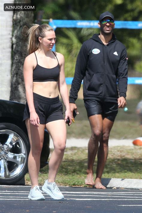 Hannah Brown And Tyler Cameron Pictured Getting Their Sweat On During A Group Workout Session In