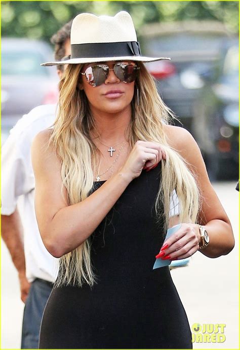 Full Sized Photo Of Khloe Kardashian Tristan Step Out For Date Night 06
