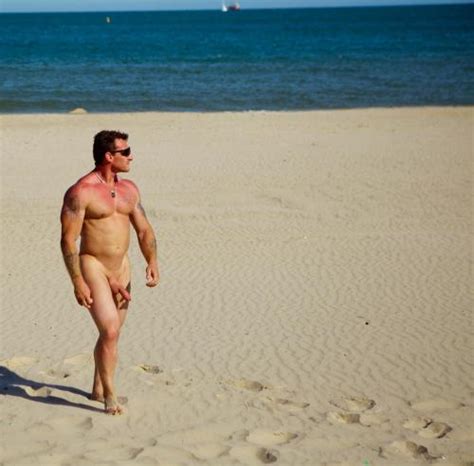 Photo Hung Male Naturists Page LPSG