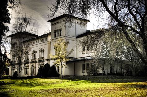 The 18 Most Haunted Places In Australia That You Can Actually Visit