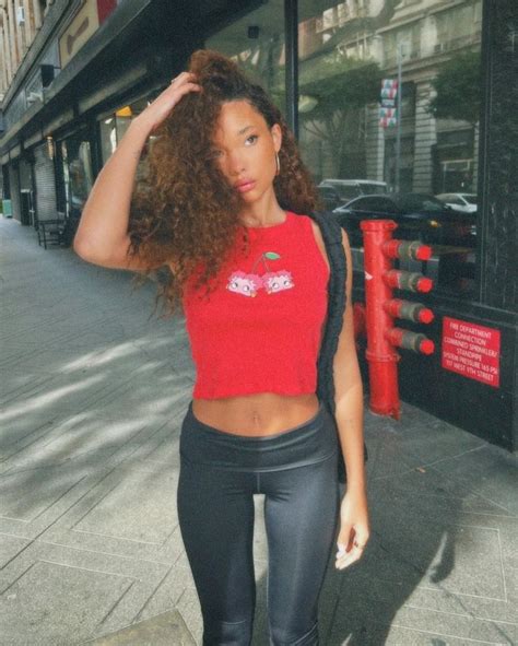 Ashley Moore 2 Picture