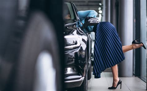 Skirt 4k High Heels Pleated Skirt Bent Over Legs Car Women 4k Hd Wallpaper