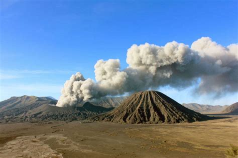 Mount Bromo Indonesia Get The Detail Of Mount Bromo On Times Of
