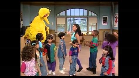 Sesame Street Kids Dance