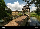 barocke Brücke am Wasserschloss Schloss Dyck, Jüchen, Nordrhein ...
