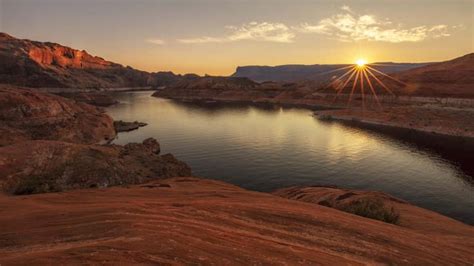 Peaceful Sunset At Lake Powell