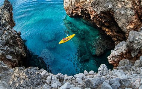 Nature Landscape Canoes Lake Rock Turquoise Water