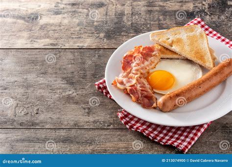 Traditional American Breakfast Stock Photo Image Of Bacon American