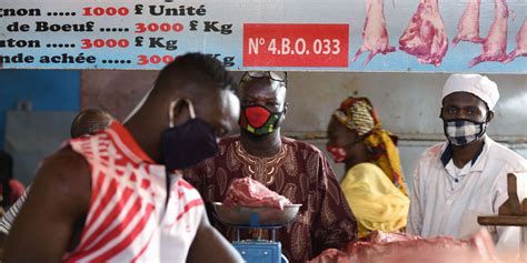Au Burkina Faso La Polémique Sur La Gestion De La Lutte Contre Le