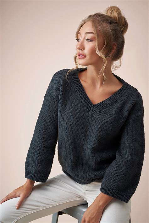 Rowan V Neck Sweater Kit Womens Pullovers Kits At Jimmy Beans Wool