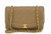 Chanel Handbags Classic Flap Bag | semashow.com