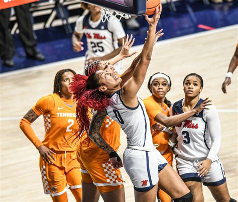 Ole Miss Womens Basketball Named Team Of The Week The Oxford Eagle The Oxford Eagle