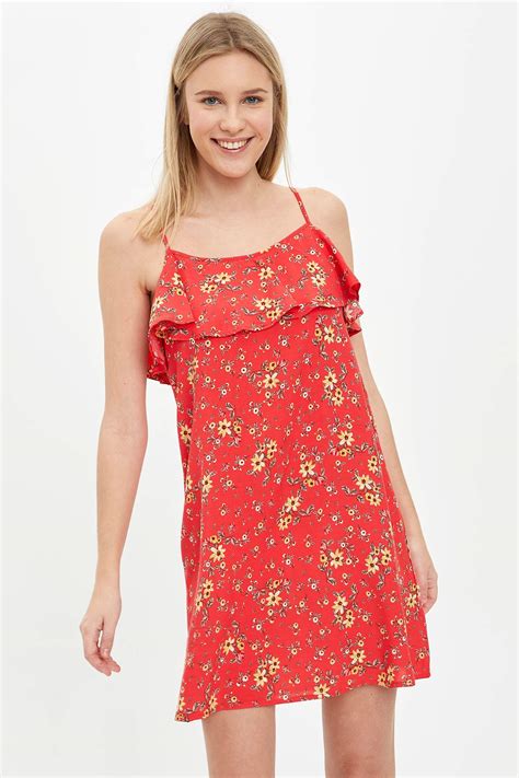 red woman floral patterned spaghetti strap dress 1250289 defacto