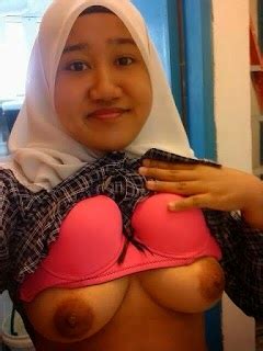 Malaysia Gadis Bertudung Gadis Bertudung Tunjuk Pussy Nude Igo