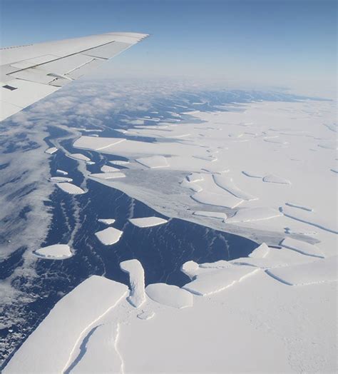 Melting Antarctic Glaciers Create Iron Hot Spots Scientific American