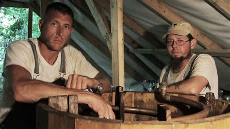 How Does The Cast Of Moonshiners Evade The Law So Well
