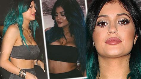 Saline At Seventeen Kylie Jenner Had Breast Enlargement Claims Plastic Surgeon