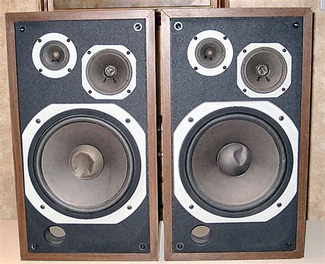 Pair Of Pioneer Cl 70 Speakers 8 0hms 40 Watts For Sale Canuck Audio Mart