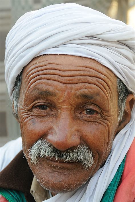 Bedouin Man Bedouin Camp On The Edge Of The Sahara Near Flickr