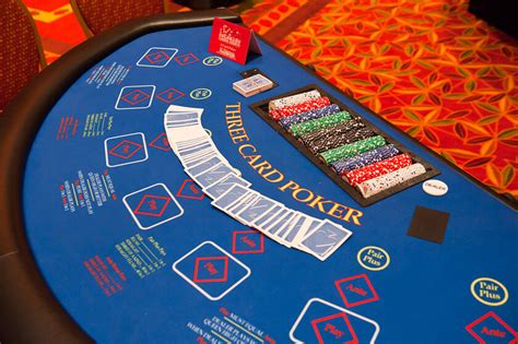 Hot table game three card poker has gained popularity not only because it's fun, but because it's also easy to learn. 3 CARD POKER | Colorado Casino Nights