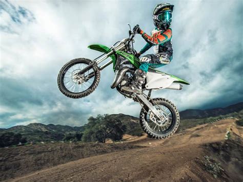 Kawasaki kx 100 is a off road bike available at a price of rs. Kawasaki KX250 And KX100 India Launch Date Confirmed For ...
