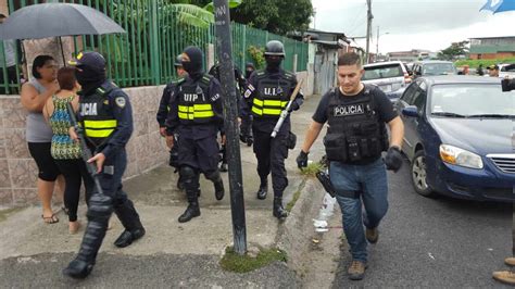 Costa Rica Police Launch Operations In Several Neighborhoods In The