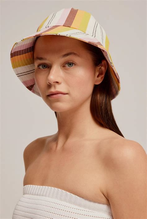 Venroy Menswomens Hats Woven Stripe Bucket Hat Pinkpicanteorange