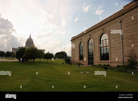 Vets Office Exterior Hi Res Stock Photography And Images Alamy