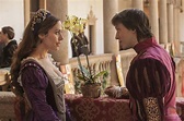 Isabel de Osorio y el príncipe Felipe charlan en 'Carlos, rey emperador ...