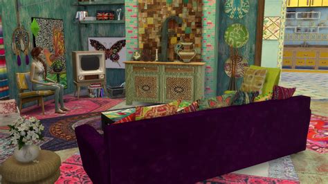 July 2015 Sims 4 Painting Sims