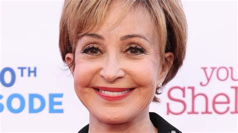 Annie Potts Young Sheldon Episode Of Choice Might Surprise You