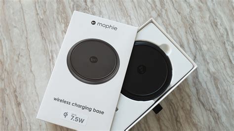 開箱 Iphone X8系列專用無線充電座mophie Wireless Charging Base開箱 瘋先生