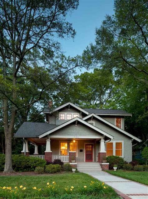 40 Amazing Craftsman Style Homes Design Ideas 33