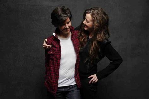 Tig Notaro And Wife Stephanie Allynne With Images Documentaries