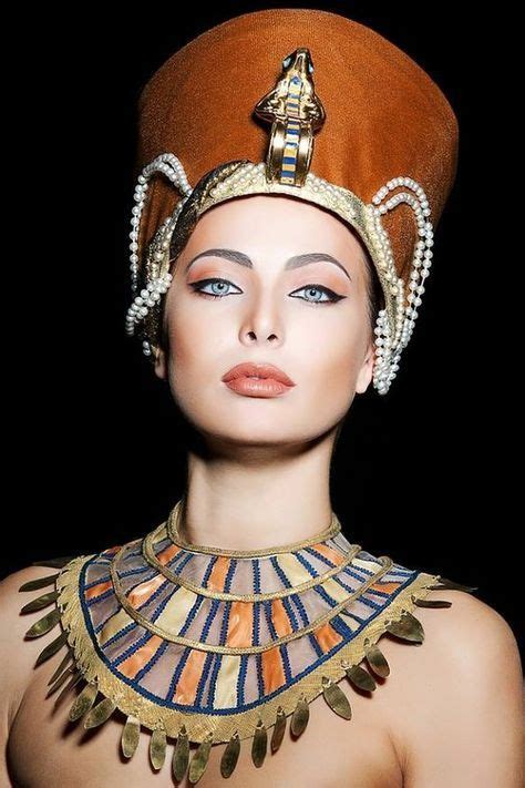Archaeology Ancient Egypt Makeup In 2020 Egyptian Beauty Egyptian Fashion Egyptian Costume