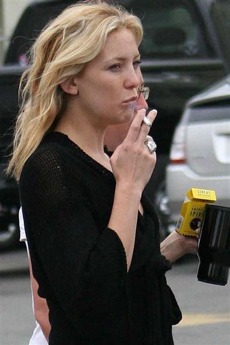 30 beautiful female celebrities you would never believe smoke in real life 2 5 celebrityred