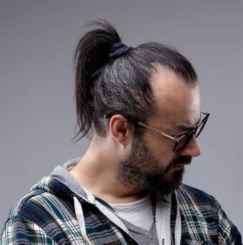 The ponytail can be made to look a myriad of different ways depending on the. 60 Popular Men's Ponytail Hairstyles - (Be Different in 2021)