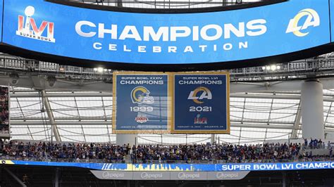 Watch Rams Unveil 2021 Super Bowl Lvi Champions Banner Nbc Los Angeles
