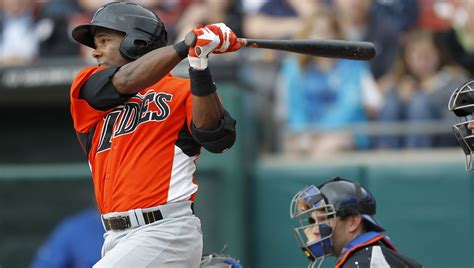 Former Mvp Miguel Tejada Says He Has Deal With Royals
